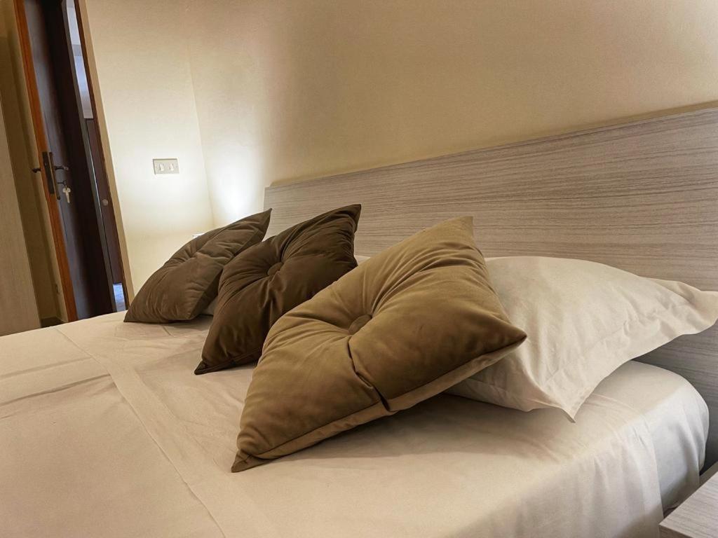 Sicania Rooms Comfort & Relax 恩纳 外观 照片