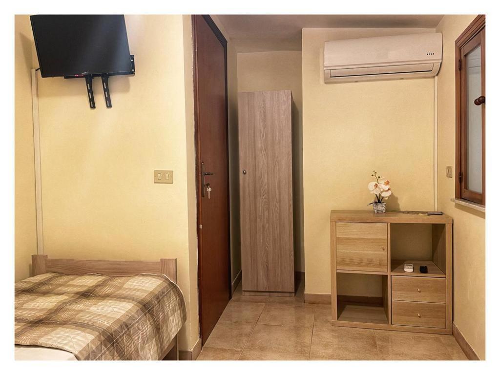 Sicania Rooms Comfort & Relax 恩纳 外观 照片